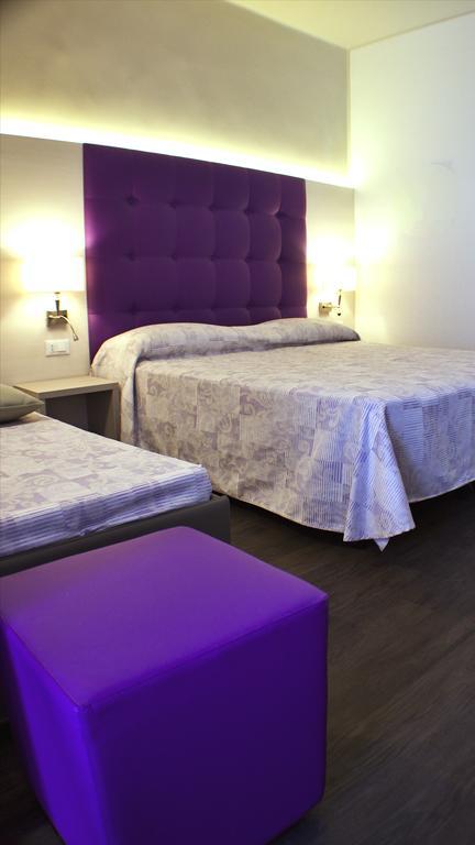 Hotel Sara Caorle Quarto foto